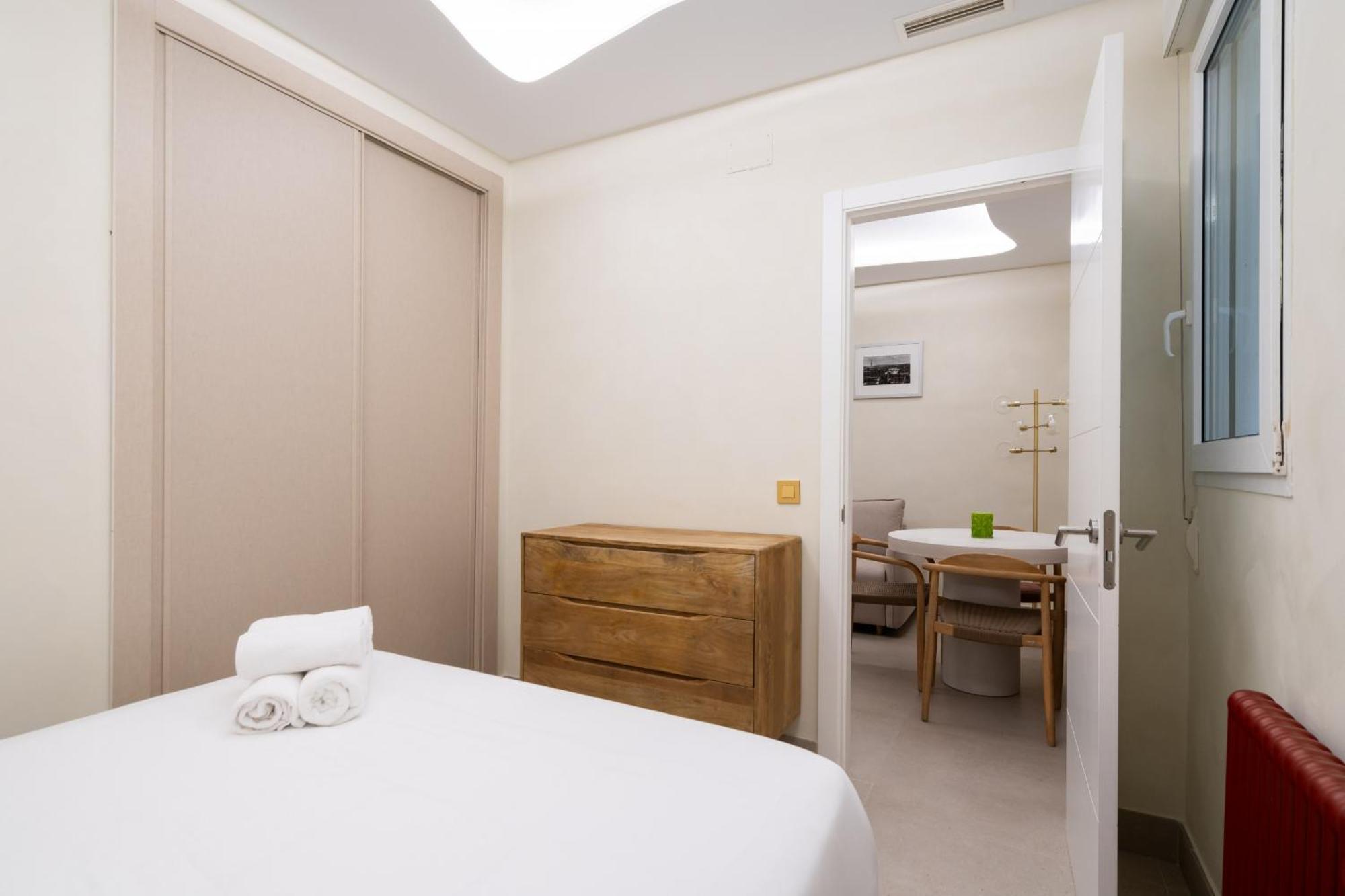 Apartamento Exclusivo En El Retiro Metro Ibiza Alquiler Temporal Madrid Extérieur photo